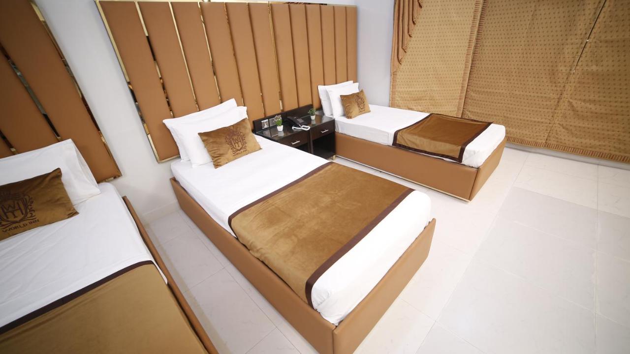 Four Squares Karachi Bed & Breakfast Ngoại thất bức ảnh